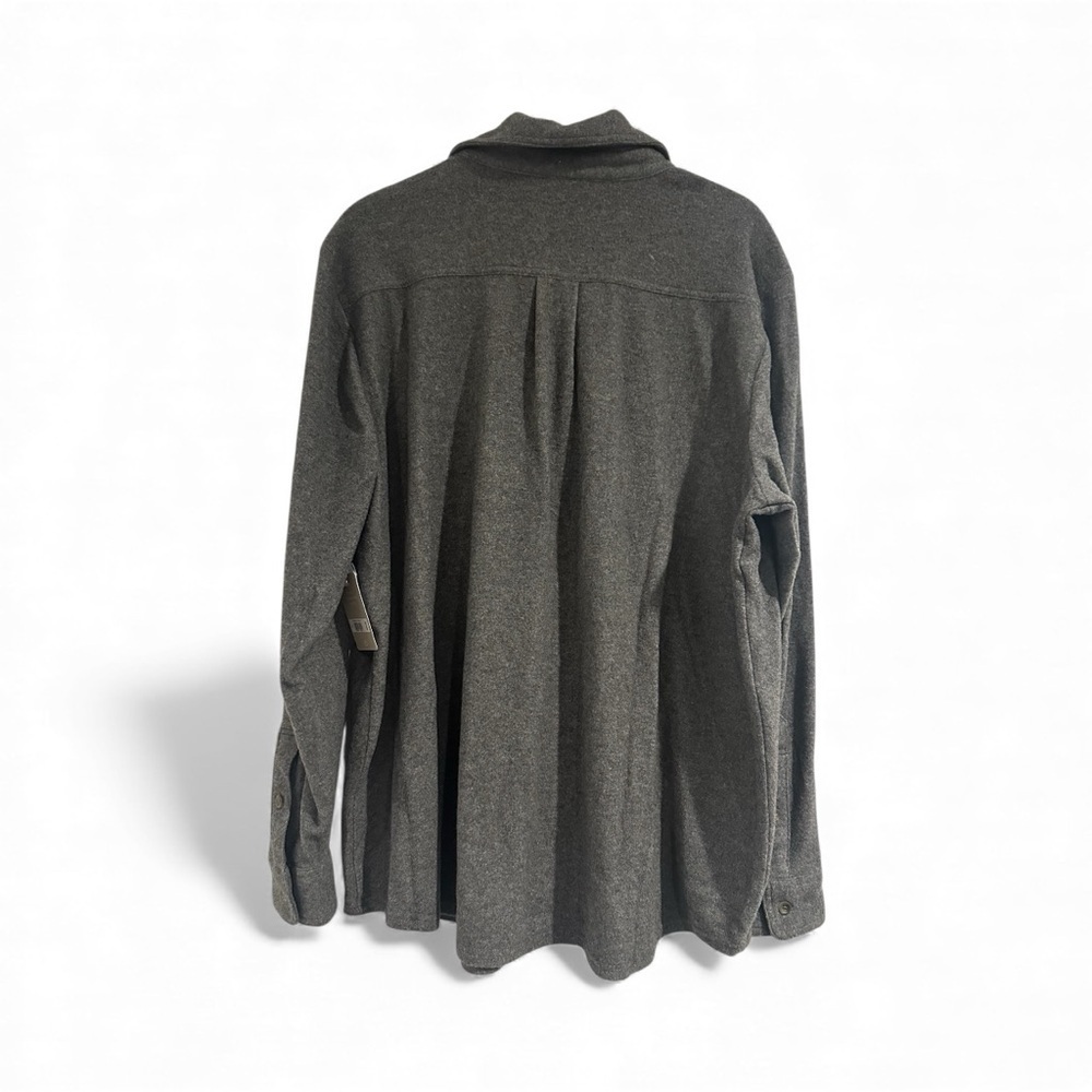 L u c k y Brand | Utility Cloud Soft Long Sleeve Gray Flannel Button Down Top - Picture 3 of 8